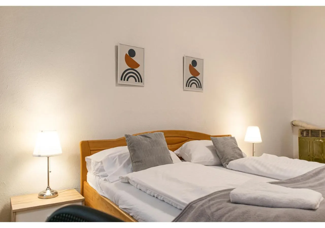Family-Friendly 2Br Apt.-Perfect For Longstays Vienna