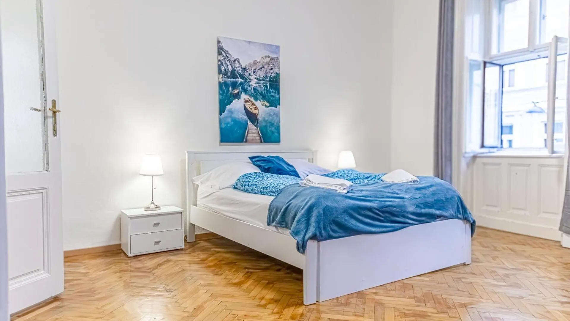 Family-Friendly 2Br Apt.-Perfect For Longstays Vienna 0*,  Austria